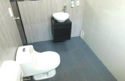 ALQUILER DE CASA DE 2 PISOS EN LOS SAUCES - SANTA VICTORIA